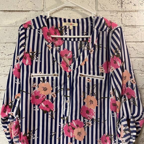 Wishful Park blue and white stripe floral top size XL - Picture 1 of 8